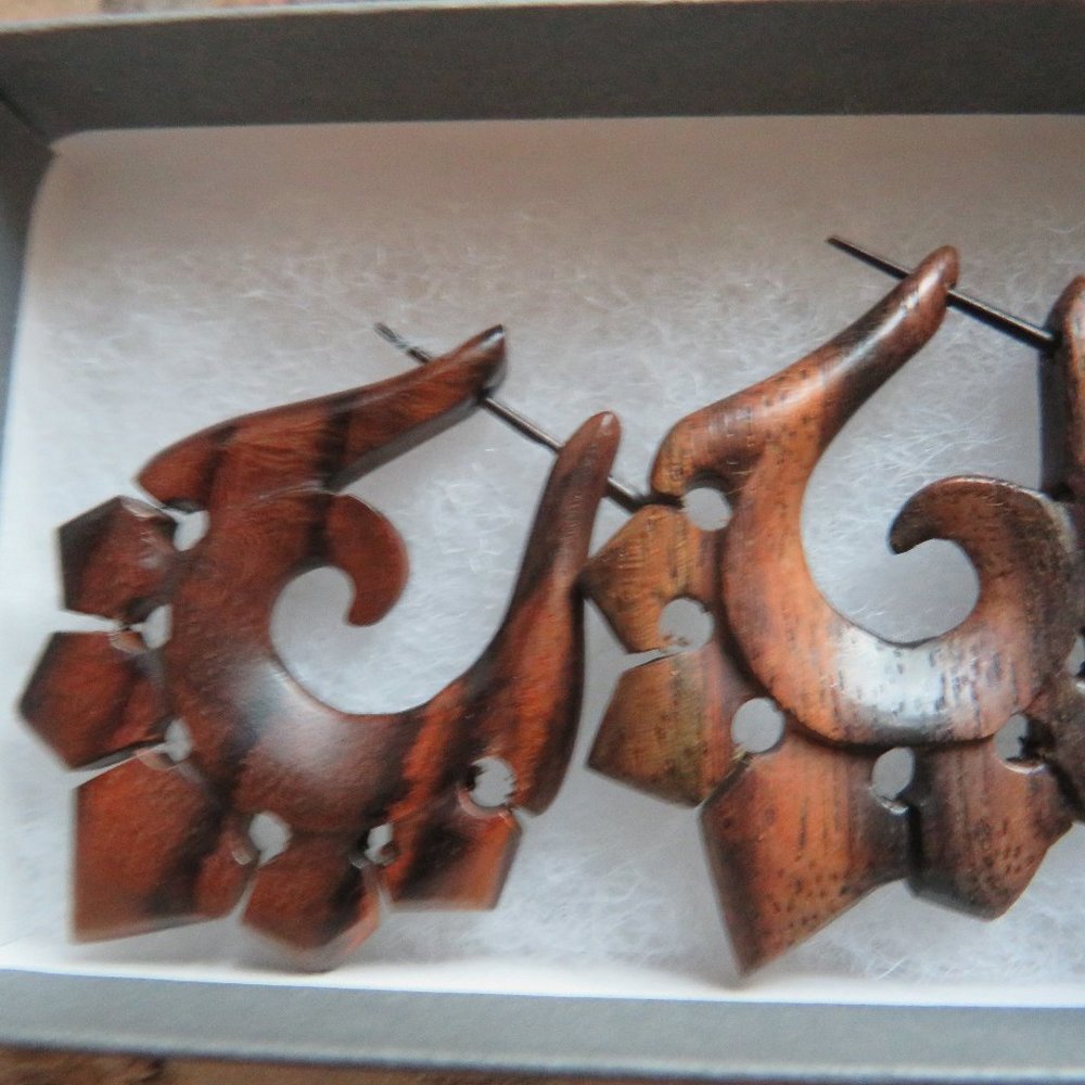 ETHNIC EARRINGS